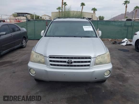 2002 Toyota Highlander z VIN JTEHF21A420053917, wystawiony jako IAAI lot #43263198 z przebiegiem 287 788 mil mil oraz . Historia ofert i sprzedaży dostępna na DreamBid. Obrazek 6.