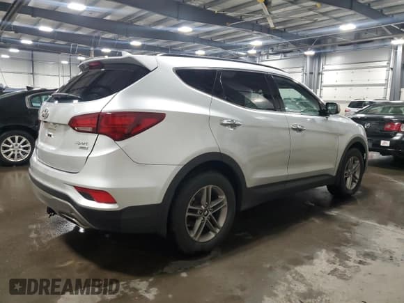 ✅ 2017 Hyundai Santa Fe 2.4L • VIN: 5XYZUDLB8HG496235 • Лот: 85846985. Опубликован ранее на Copart с пробегом 115 687 миль. Бесплатный доступ к архиву аукционных продаж из США и подробный отчёт об истории автомобиля на DreamBid. Изображение 3.