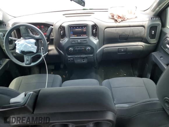 ✅ 2020 Chevrolet Silverado 1500 Custom Trail Boss • VIN: 1GCPYCEF9LZ369929 • Lot: 58663424. Wystawiony na Copart z przebiegiem 45 615 mil. Bezpłatny archiwum sprzedaży aukcyjnych z USA i szczegółowy raport historii pojazdu na DreamBid. Zdjęcie 8.