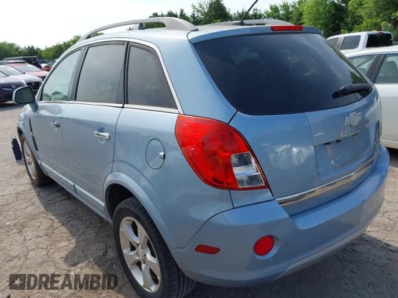✅ 2013 Chevrolet Captiva Sport LTZ • VIN: 3GNAL4EK7DS599885 • Lot: 42467400. Wystawiony na IAAI z przebiegiem 109 521 mil. Bezpłatny archiwum sprzedaży aukcyjnych z USA i szczegółowy raport historii pojazdu na DreamBid. Zdjęcie 3.