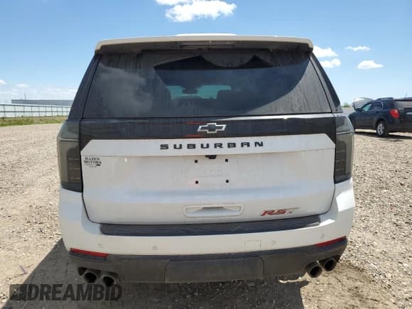 ✅ 2025 Chevrolet Suburban RST • VIN: 1GNS6ERD0SR134023 • Lot: 59014585. Listed on Copart with 5,854 mi. Free auction sales archive from the USA and detailed vehicle history report at DreamBid. Image 6.