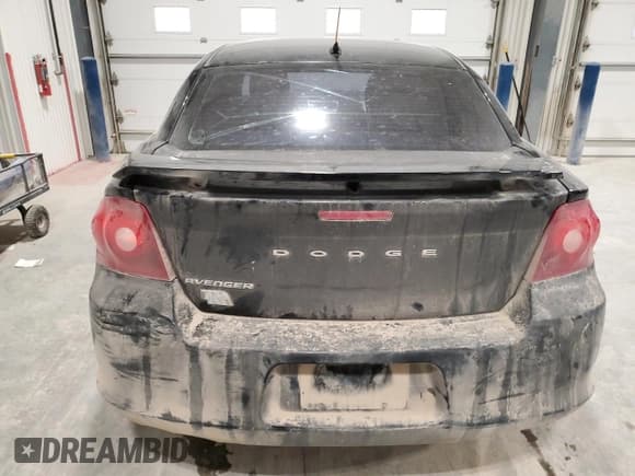 ✅ 2013 Dodge Avenger SE V6 • VIN: 1C3CDZAG1DN622170 • Lot: 88324025. Wystawiony na Copart z przebiegiem 177 756 mil. Bezpłatny archiwum sprzedaży aukcyjnych z USA i szczegółowy raport historii pojazdu na DreamBid. Zdjęcie 6.