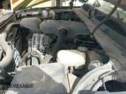 ✅ 2006 Chevrolet Silverado 1500 LT1 • VIN: 2GCEK13TX61184260 • Лот: 41651907. Опубликован ранее на IAAI с пробегом 192 143 миль. Бесплатный доступ к архиву аукционных продаж из США и подробный отчёт об истории автомобиля на DreamBid. Изображение 19.