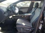 ✅ 2024 Volkswagen ID.4 Standard • VIN: 1V2BMPE85RC011171 • Lot: 91899815. Wystawiony na Copart z przebiegiem 28 613 mil. Bezpłatny archiwum sprzedaży aukcyjnych z USA i szczegółowy raport historii pojazdu na DreamBid. Zdjęcie 7.