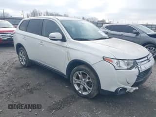 ✅ 2015 Mitsubishi Outlander SE • VIN: JA4AD3A35FZ013666 • Lot: 43846620. Listed on IAAI with 162,163 mi. Free auction sales archive from the USA and detailed vehicle history report at DreamBid. Image 1.