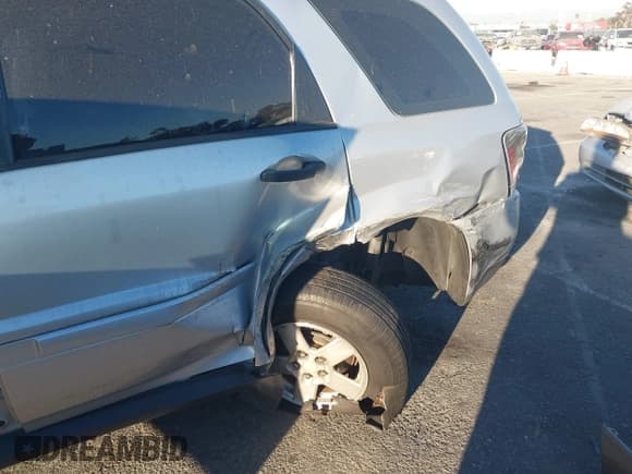 ✅ 2009 Chevrolet Equinox LS • VIN: 2CNDL13FX96233902 • Лот: 40860018. Опубликован ранее на IAAI с пробегом 137 213 миль. Бесплатный доступ к архиву аукционных продаж из США и подробный отчёт об истории автомобиля на DreamBid. Изображение 6.