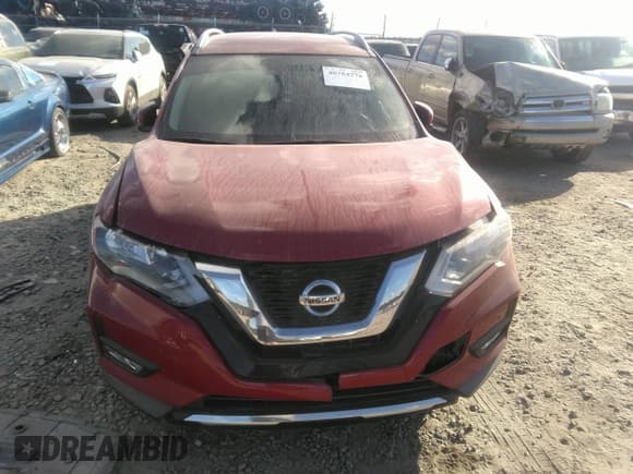 ✅ 2017 Nissan Rogue SL • VIN: JN8AT2MT5HW392370 • Lot: 40754776. Listed on IAAI with 105,870 mi. Free auction sales archive from the USA and detailed vehicle history report at DreamBid. Image 12.
