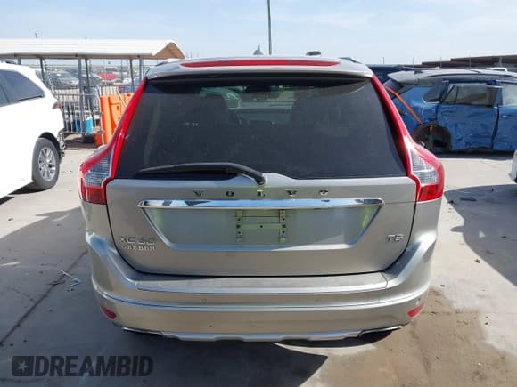 ✅ 2015 Volvo XC60 T5 Drive-E Premier Plus • VIN: YV440MDC6F2589658 • Лот: 41840846. Опубликован ранее на IAAI с пробегом 158 157 миль. Бесплатный доступ к архиву аукционных продаж из США и подробный отчёт об истории автомобиля на DreamBid. Изображение 17.