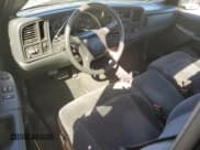 ✅ 2001 Chevrolet Silverado 1500 • VIN: 1GCEC14W71Z291174 • Лот: 84805115. Опубликован ранее на Copart с пробегом 118 923 миль. Бесплатный доступ к архиву аукционных продаж из США и подробный отчёт об истории автомобиля на DreamBid. Изображение 8.