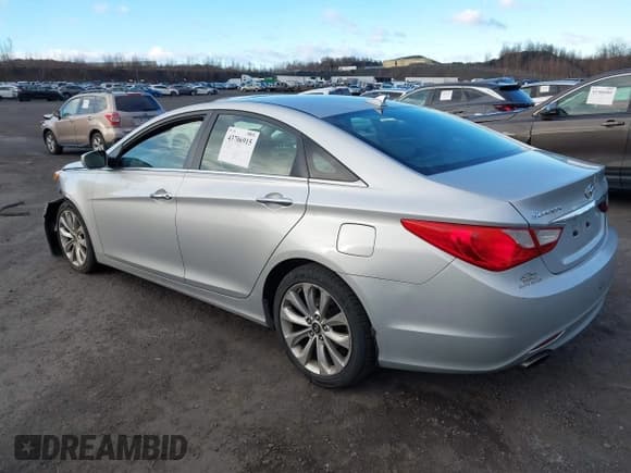 ✅ 2012 Hyundai Sonata Limited • VIN: 5NPEC4AB1CH388920 • Lot: 43706915. Listed on IAAI with 180,897 mi. Free auction sales archive from the USA and detailed vehicle history report at DreamBid. Image 3.