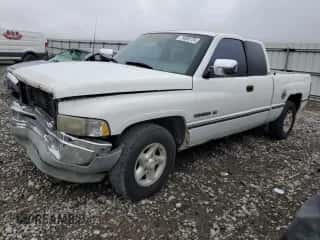 1997 Dodge 1500 с VIN 3B7HC13Y4VG730630, выставлен на аукционе Copart как лот 79000724 с пробегом 329 163 миль миль и Списание • Salvage title. История ставок и продаж доступна на DreamBid. Изображение 1.