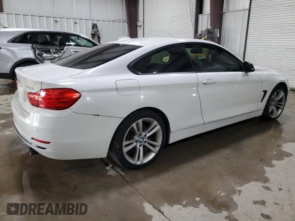 ✅ 2014 BMW 4 Series 435i xDrive • VIN: WBA3R5C57EK188094 • Lot: 92349115. Wystawiony na Copart z przebiegiem 122 943 mil. Bezpłatny archiwum sprzedaży aukcyjnych z USA i szczegółowy raport historii pojazdu na DreamBid. Zdjęcie 3.