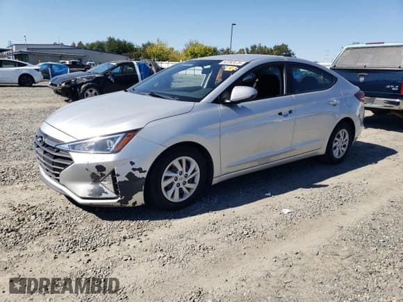 ✅ 2019 Hyundai Elantra SE • VIN: 5NPD74LF5KH418581 • Lot: 82282475. Listed on Copart with 74,883 mi. Free auction sales archive from the USA and detailed vehicle history report at DreamBid. Image 1.