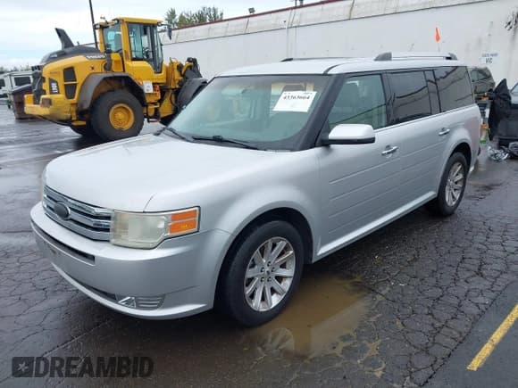 ✅ 2012 Ford Flex SEL • VIN: 2FMGK5CC5CBD01003 • Lot: 43363664. Listed on IAAI with 131,784 mi. Free auction sales archive from the USA and detailed vehicle history report at DreamBid. Image 17.