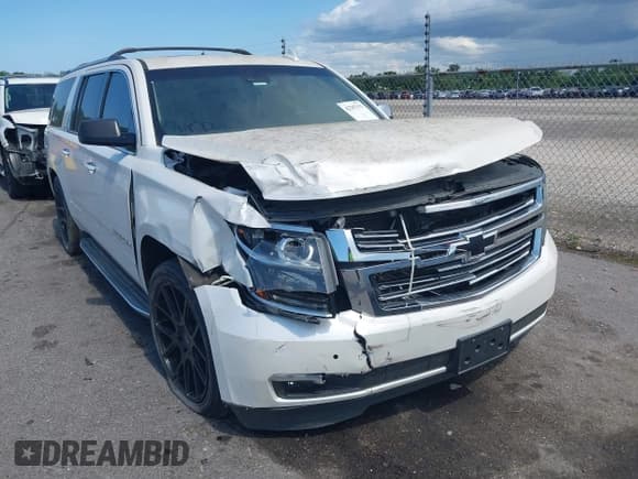 ✅ 2016 Chevrolet Suburban LTZ • VIN: 1GNSCJKC7GR258686 • Lot: 42787175. Wystawiony na IAAI z przebiegiem Nie podano. Bezpłatny archiwum sprzedaży aukcyjnych z USA i szczegółowy raport historii pojazdu na DreamBid. Zdjęcie 6.