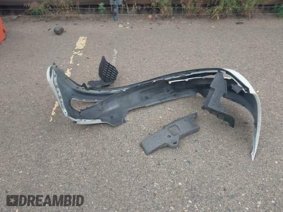 ✅ 2007 Hyundai Accent GLS • VIN: KMHCN46C37U139349 • Лот: 42532274. Опубликован ранее на IAAI с пробегом Не указан. Бесплатный доступ к архиву аукционных продаж из США и подробный отчёт об истории автомобиля на DreamBid. Изображение 12.