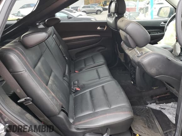 ✅ 2018 Dodge Durango GT • VIN: 1C4RDJDG1JC248752 • Lot: 91870695. Wystawiony na Copart z przebiegiem Nie podano. Bezpłatny archiwum sprzedaży aukcyjnych z USA i szczegółowy raport historii pojazdu na DreamBid. Zdjęcie 11.