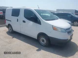 2017 Chevrolet City Express Cargo LS z VIN 3N63M0YN1HK695415, wystawiony jako IAAI lot #43165226 z przebiegiem 152 584 mil mil oraz . Historia ofert i sprzedaży dostępna na DreamBid. Obrazek 1.