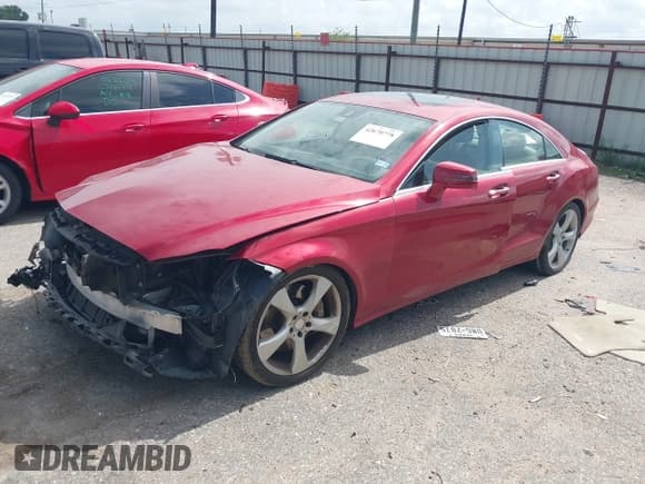 ✅ 2014 Mercedes-Benz CLS 550 • VIN: WDDLJ7DB4EA118364 • Lot: 42670778. Wystawiony na IAAI z przebiegiem 68 944 mil. Bezpłatny archiwum sprzedaży aukcyjnych z USA i szczegółowy raport historii pojazdu na DreamBid. Zdjęcie 2.