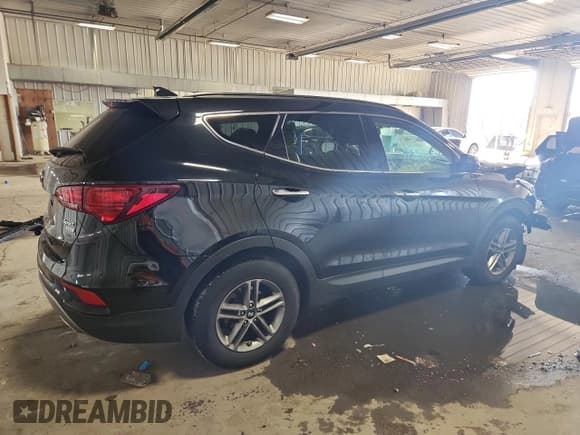 ✅ 2017 Hyundai Santa Fe 2.4L • VIN: 5XYZUDLBXHG463463 • Лот: 80150215. Опубликован ранее на Copart с пробегом 94 942 миль. Бесплатный доступ к архиву аукционных продаж из США и подробный отчёт об истории автомобиля на DreamBid. Изображение 3.