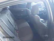 ✅ 2017 Chevrolet Cruze LT • VIN: 1G1BE5SM6H7156286 • Лот: 43314131. Опубликован ранее на IAAI с пробегом 162 186 миль. Бесплатный доступ к архиву аукционных продаж из США и подробный отчёт об истории автомобиля на DreamBid. Изображение 8.