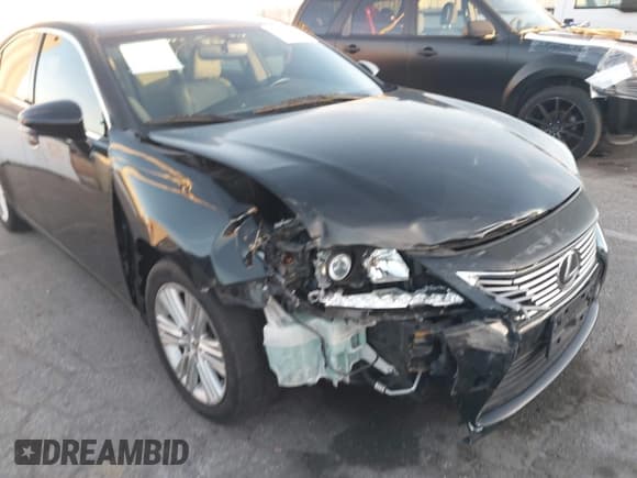 ✅ 2015 Lexus ES 330 • VIN: JTHBK1GG6F2159810 • Lot: 43721854. Listed on IAAI with 162,642 mi. Free auction sales archive from the USA and detailed vehicle history report at DreamBid. Image 6.
