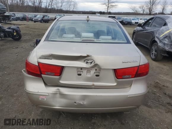 ✅ 2009 Hyundai Sonata GLS • VIN: 5NPET46CX9H421519 • Лот: 86585324. Опубликован ранее на Copart с пробегом 91 186 миль. Бесплатный доступ к архиву аукционных продаж из США и подробный отчёт об истории автомобиля на DreamBid. Изображение 6.