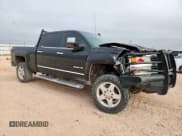 ✅ 2015 Chevrolet Silverado 2500HD LTZ • VIN: 1GC1KWEG0FF518140 • Lot: 57902025. Wystawiony na Copart z przebiegiem 328 656 mil. Bezpłatny archiwum sprzedaży aukcyjnych z USA i szczegółowy raport historii pojazdu na DreamBid. Zdjęcie 4.