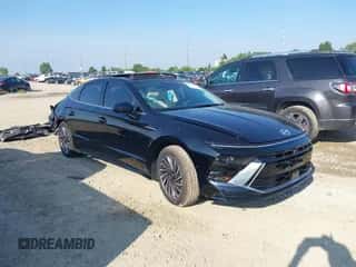 2024 Hyundai Sonata Limited с VIN KMHL54JJ7RA100466, выставлен на аукционе IAAI как лот 42793343 с пробегом 3 850 миль миль и . История ставок и продаж доступна на DreamBid. Изображение 1.