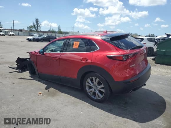 ✅ 2020 Mazda CX-30 Premium • VIN: 3MVDMAEM8LM116599 • Lot: 66833155. Wystawiony na Copart z przebiegiem Nie podano. Bezpłatny archiwum sprzedaży aukcyjnych z USA i szczegółowy raport historii pojazdu na DreamBid. Zdjęcie 2.