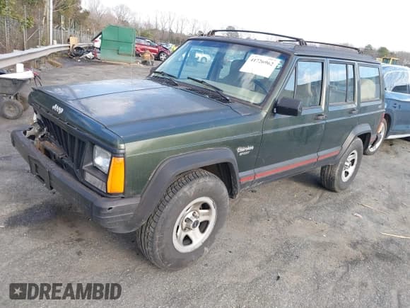 ✅ 1996 Jeep Cherokee Sport • VIN: 1J4FJ68S1TL204870 • Lot: 41726962. Listed on IAAI with 93,462 mi. Free auction sales archive from the USA and detailed vehicle history report at DreamBid. Image 2.