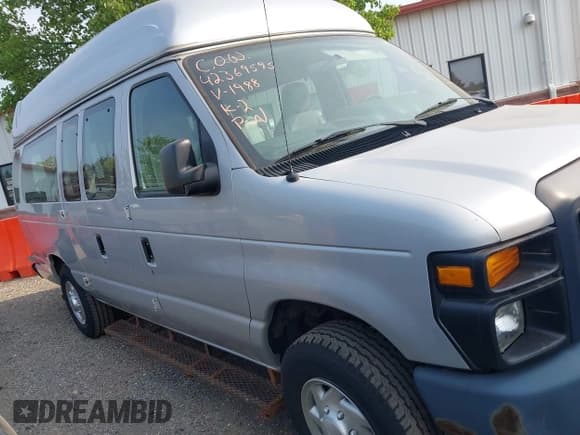 ✅ 2014 Ford Econoline Cargo Commercial • VIN: 1FTNS2EW2EDA21988 • Lot: 42369595. Listed on IAAI with 90,374 mi. Free auction sales archive from the USA and detailed vehicle history report at DreamBid. Image 13.