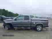 2003 Dodge 1500 ST z VIN 1D7HA18D53S347514, wystawiony jako IAAI lot #42099051 z przebiegiem 173 000 mil mil oraz . Historia ofert i sprzedaży dostępna na DreamBid. Obrazek 15.