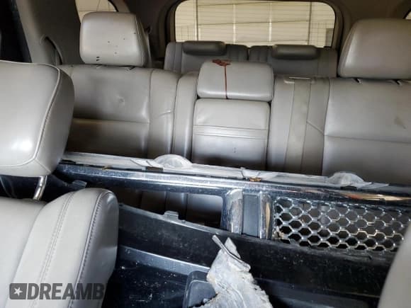 ✅ 2013 Dodge Durango Crew • VIN: 1C4RDJDG7DC680606 • Lot: 83989485. Wystawiony na Copart z przebiegiem 235 156 mil. Bezpłatny archiwum sprzedaży aukcyjnych z USA i szczegółowy raport historii pojazdu na DreamBid. Zdjęcie 10.