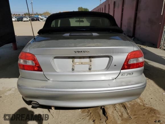 ✅ 2003 Volvo C70 • VIN: YV1NC63D53J036094 • Lot: 76827604. Wystawiony na Copart z przebiegiem 188 876 mil. Bezpłatny archiwum sprzedaży aukcyjnych z USA i szczegółowy raport historii pojazdu na DreamBid. Zdjęcie 6.