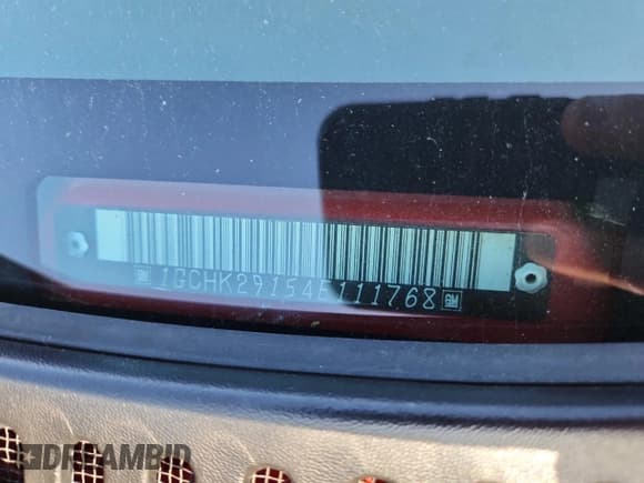 ✅ 2004 Chevrolet Silverado 2500HD LT • VIN: 1GCHK29154E111768 • Lot: 87251525. Wystawiony na Copart z przebiegiem 307 950 mil. Bezpłatny archiwum sprzedaży aukcyjnych z USA i szczegółowy raport historii pojazdu na DreamBid. Zdjęcie 13.