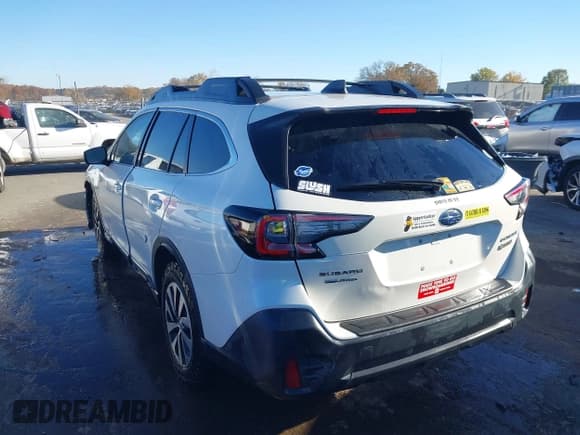 ✅ 2020 Subaru Outback Premium • VIN: 4S4BTAEC1L3109218 • Lot: 43620474. Listed on IAAI with 55,416 mi. Free auction sales archive from the USA and detailed vehicle history report at DreamBid. Image 3.