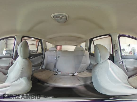 ✅ 2006 Saturn VUE • VIN: 5GZCZ33D66S810294 • Lot: 71081464. Wystawiony na Copart z przebiegiem Nie podano. Bezpłatny archiwum sprzedaży aukcyjnych z USA i szczegółowy raport historii pojazdu na DreamBid. Zdjęcie 14.