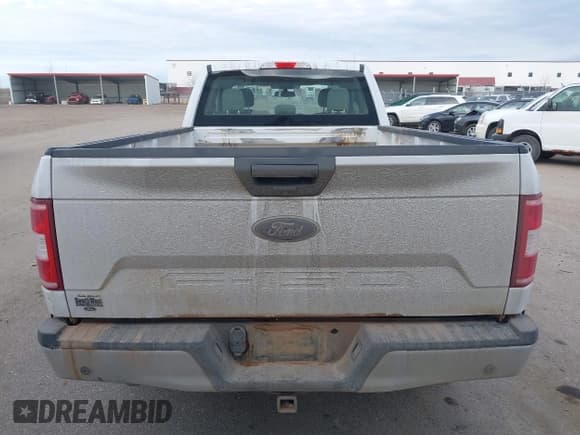 ✅ 2019 Ford F-150 XL • VIN: 1FTEX1E55KKC71218 • Лот: 43715148. Опубликован ранее на IAAI с пробегом 128 486 миль. Бесплатный доступ к архиву аукционных продаж из США и подробный отчёт об истории автомобиля на DreamBid. Изображение 16.