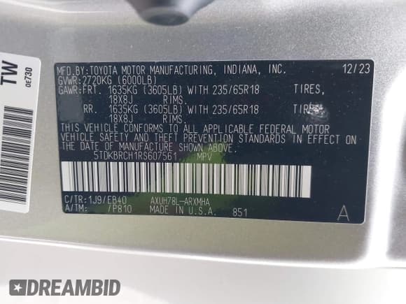 ✅ 2024 Toyota Highlander Hybrid XLE • VIN: 5TDKBRCH1RS607561 • Lot: 41483906. Wystawiony na IAAI z przebiegiem 26 158 mil. Bezpłatny archiwum sprzedaży aukcyjnych z USA i szczegółowy raport historii pojazdu na DreamBid. Zdjęcie 9.