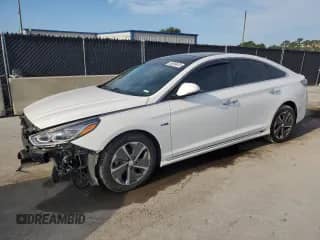 ✅ 2019 Hyundai Sonata Limited • VIN: KMHE34L31KA087894 • Lot: 65999655. Listed on Copart with 103,443 mi. Free auction sales archive from the USA and detailed vehicle history report at DreamBid. Image 1.