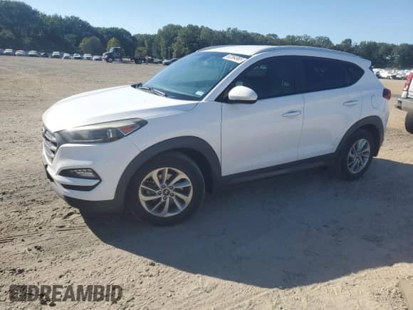 2016 Hyundai Tucson Sport with VIN KM8J33A26GU242125, listed as a Copart auction lot 82364965 with 101,227 mi miles and Clean title. Bid and sale history available at DreamBid. Image 1.