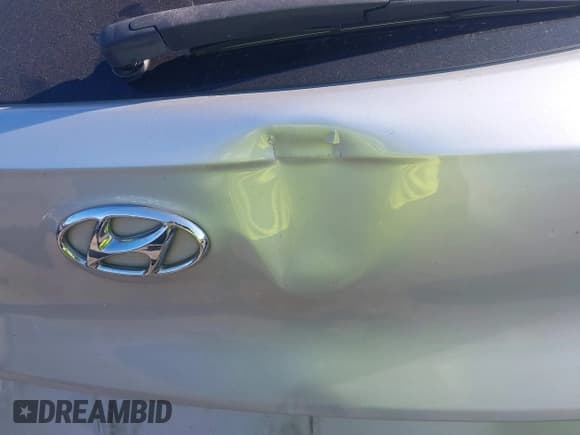 ✅ 2019 Hyundai Tucson SE • VIN: KM8J23A41KU052763 • Лот: 43266597. Опубликован ранее на IAAI с пробегом 95 094 миль. Бесплатный доступ к архиву аукционных продаж из США и подробный отчёт об истории автомобиля на DreamBid. Изображение 17.