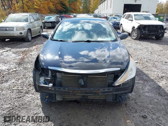 ✅ 2012 Hyundai Sonata GLS • VIN: 5NPEB4AC3CH490313 • Lot: 43515420. Listed on IAAI with 168,534 mi. Free auction sales archive from the USA and detailed vehicle history report at DreamBid. Image 6.