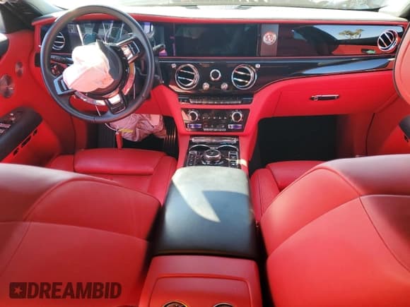✅ 2022 Rolls-Royce Ghost • VIN: SCATV0C00NU213144 • Lot: 77853014. Listed on Copart with Not provided. Free auction sales archive from the USA and detailed vehicle history report at DreamBid. Image 8.