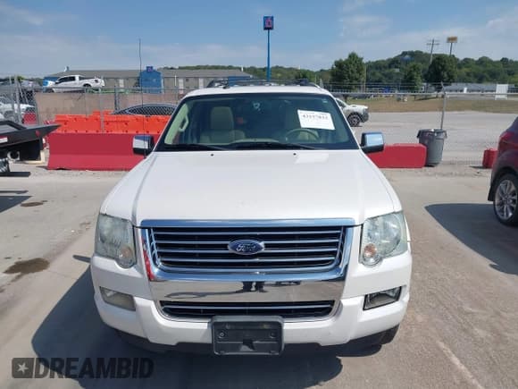 ✅ 2010 Ford Explorer Limited • VIN: 1FMEU7F89AUA15473 • Lot: 43197833. Wystawiony na IAAI z przebiegiem 168 333 mil. Bezpłatny archiwum sprzedaży aukcyjnych z USA i szczegółowy raport historii pojazdu na DreamBid. Zdjęcie 12.