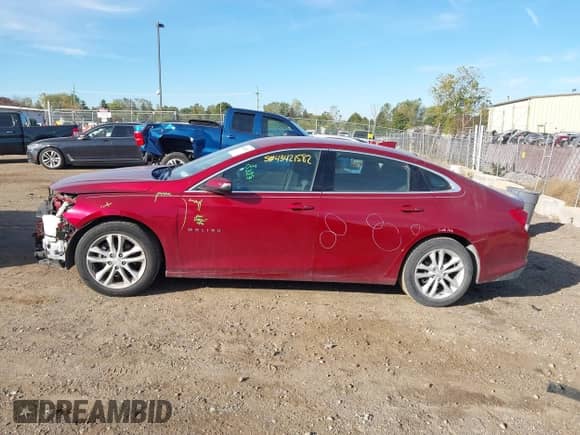 2018 Chevrolet Malibu LT with VIN 1G1ZD5ST2JF265493, listed as a IAAI auction lot 43421582 with 43,542 mi miles and . Bid and sale history available at DreamBid. Image 14.