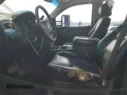 ✅ 2012 GMC Sierra 3500HD Denali • VIN: 1GT426C87CF115308 • Лот: 48263365. Опубликован ранее на Copart с пробегом 247 350 миль. Бесплатный доступ к архиву аукционных продаж из США и подробный отчёт об истории автомобиля на DreamBid. Изображение 7.