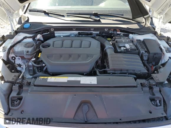 ✅ 2023 Volkswagen Arteon SEL R-Line • VIN: WVWAR7AN6PE003303 • Lot: 49649695. Listed on Copart with 16,397 mi. Free auction sales archive from the USA and detailed vehicle history report at DreamBid. Image 13.