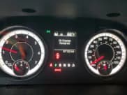 ✅ 2019 Ram 1500 Tradesman • VIN: 1C6RR6FG1KS637966 • Lot: 81295805. Wystawiony na Copart z przebiegiem 67 121 mil. Bezpłatny archiwum sprzedaży aukcyjnych z USA i szczegółowy raport historii pojazdu na DreamBid. Zdjęcie 9.